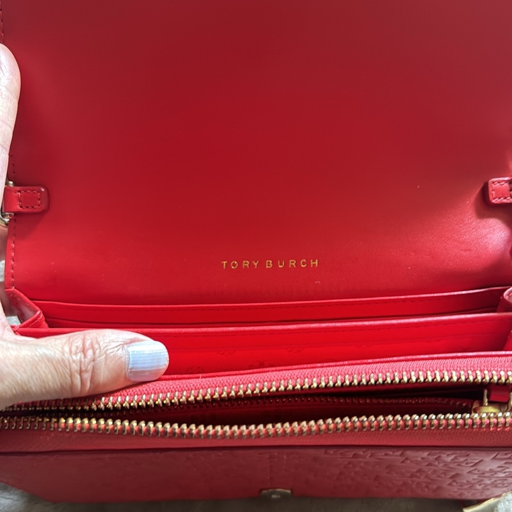 Tory Burch Red Crossbody bag - Picture 4 of 11